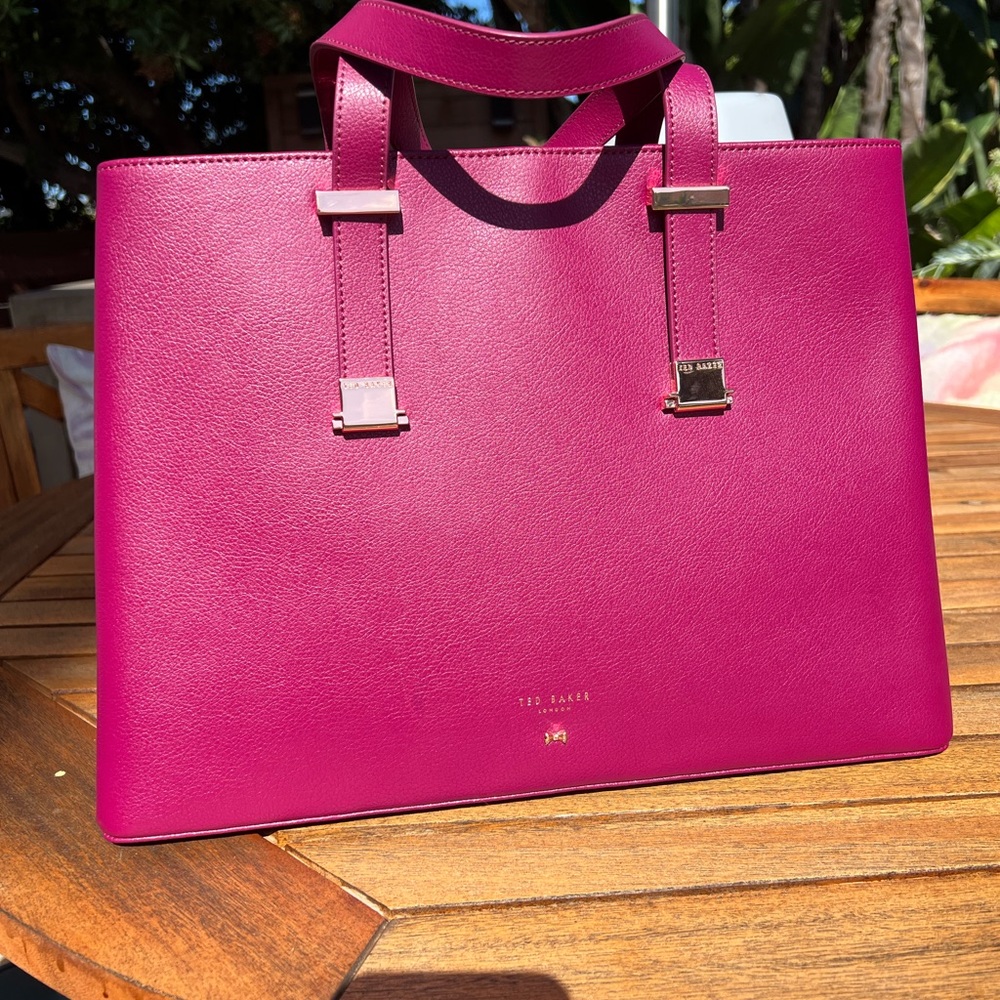 Like new Ted Baker bag